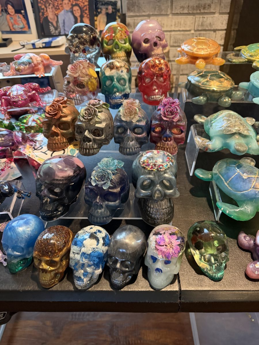 661-54 Medium skull