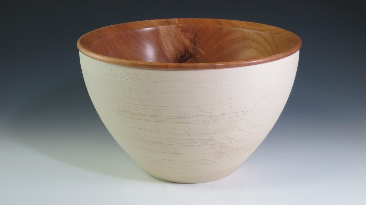668-B1047 Cherry linen bowl