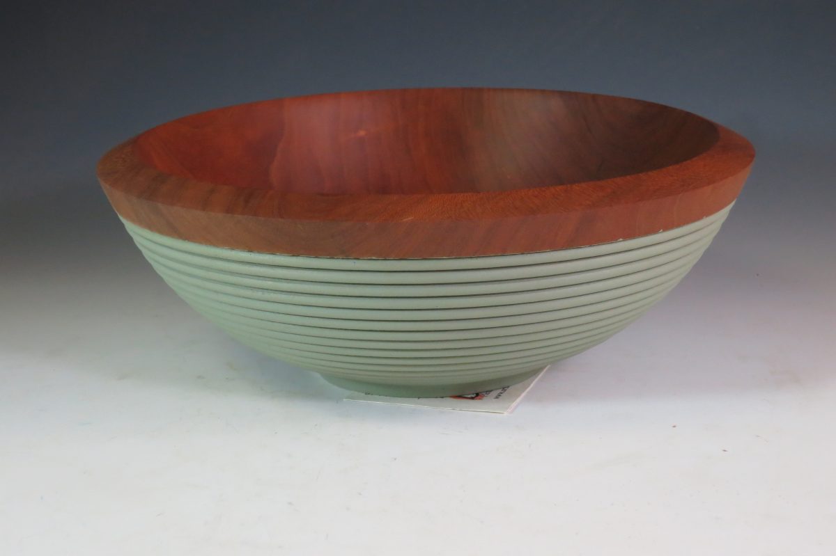 668-D1055 Cherry Beaded Green Bowl