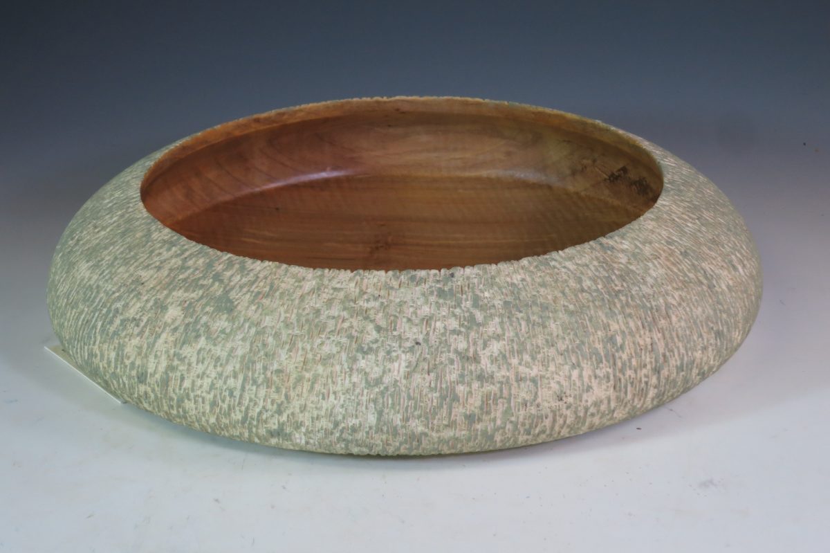 668-D1062 Green Spalted Sycamore Dish