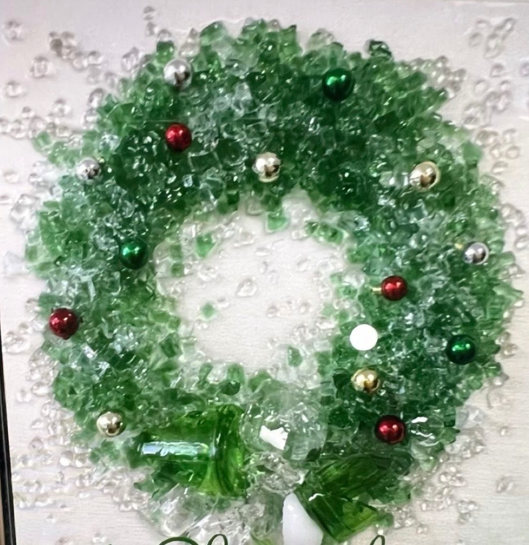 Crushed Glass and Resin Holiday Art Class